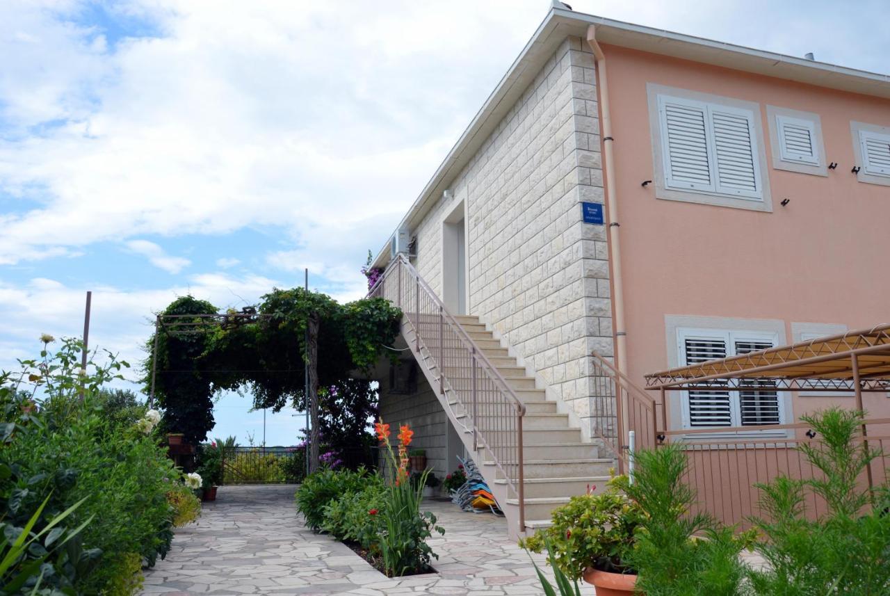 Apartments By The Sea Orebic, Peljesac - 269 Kültér fotó