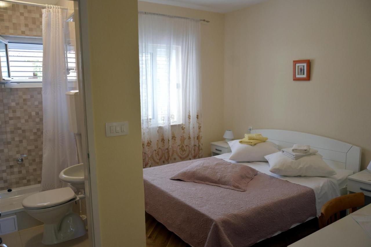 Apartments By The Sea Orebic, Peljesac - 269 Kültér fotó