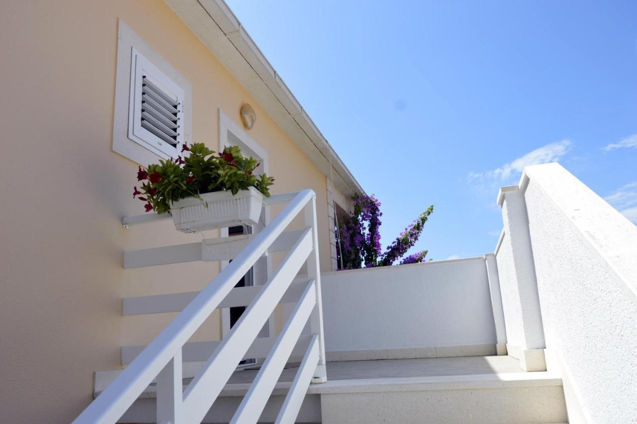 Apartments By The Sea Orebic, Peljesac - 269 Kültér fotó